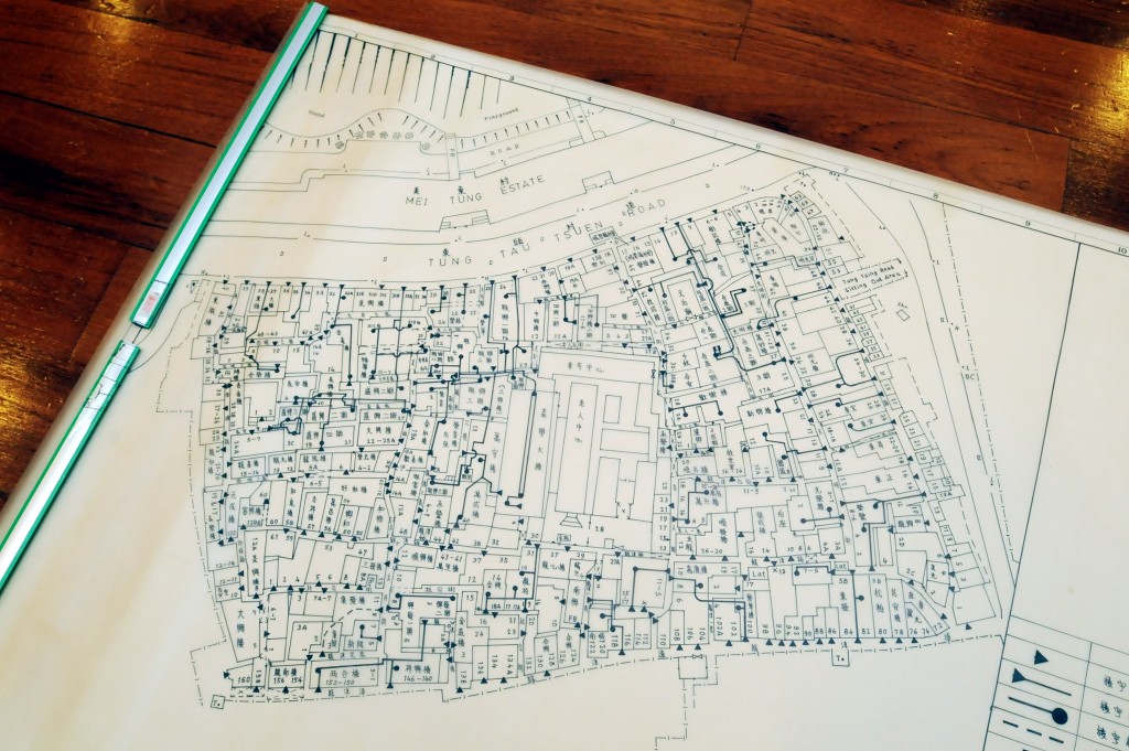根据居民的手绘地图，可想像当年城寨街道是何等错综复杂。资料图片
