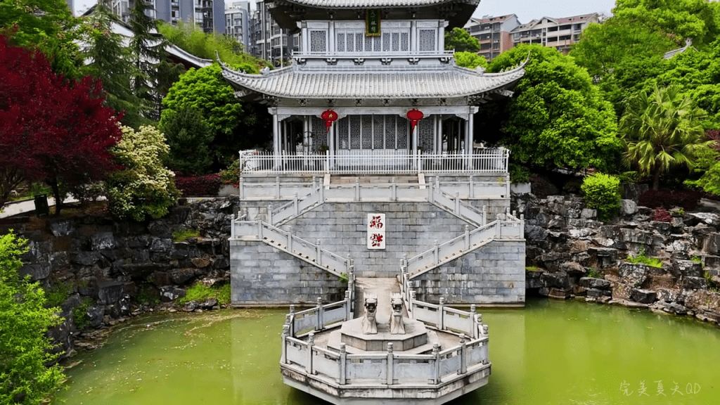 湖南郴州市永兴县的地标建筑“永兴银楼”。