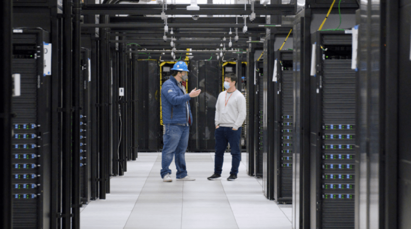 Facebook母公司Meta剛推出的AI Research SuperCluster （RSC），總算力超過5 exaFLOPS。