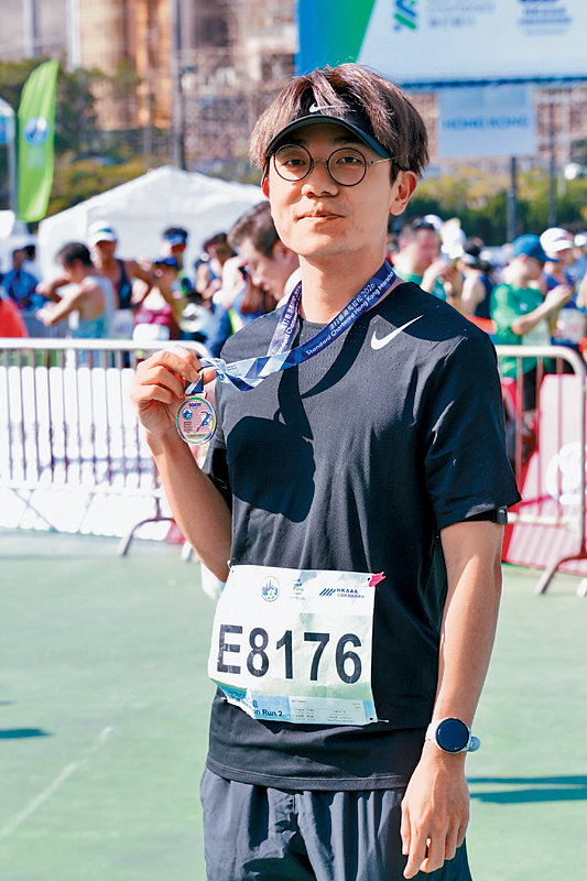 林家謙成功挑戰半馬，非常犀利。