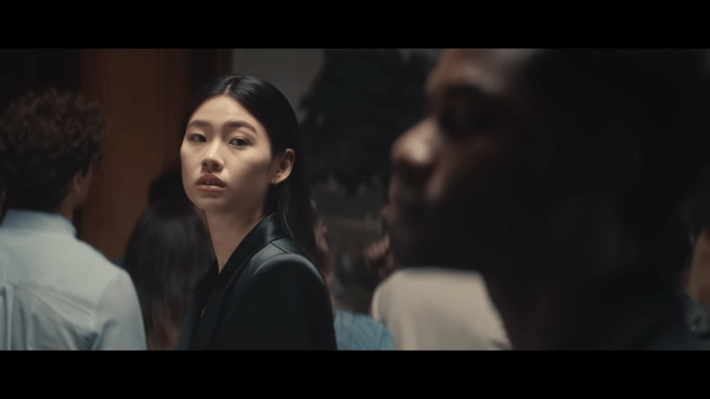 今次MV由南韓Netflix原創劇《魷魚遊戲》鄭浩妍擔任女主角。