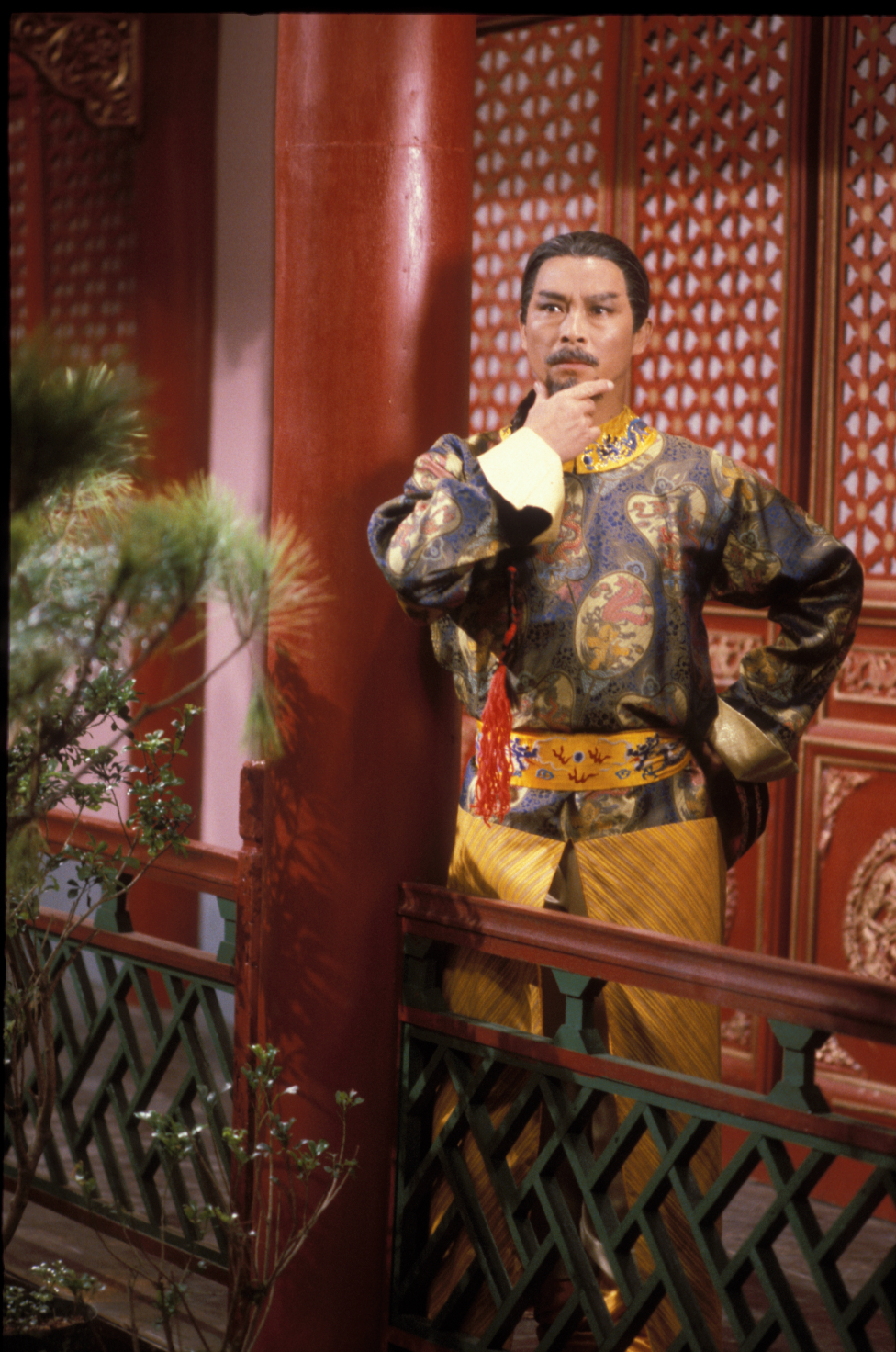 刘兆铭在80年代初加入TVB，多年来亦拍过多部经典剧。