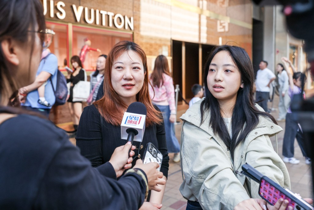 杜小姐與姨姨來港「純shopping」。
