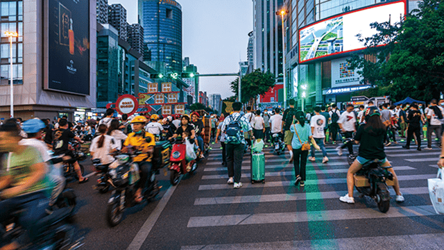 深圳市2025年常住人口為1824.85萬人。 央廣網