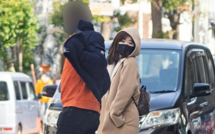 福原愛今年初被爆背丈夫與一名男子於日本約會。