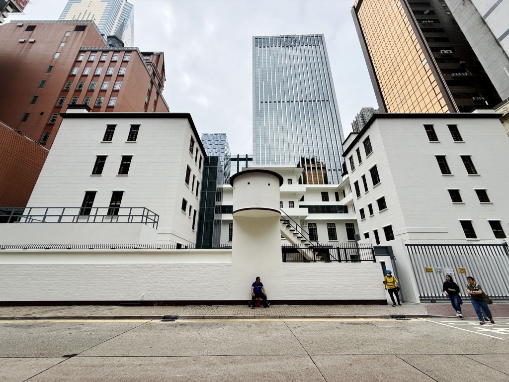舊灣仔警署建於1932年，現為二級歷史建築。