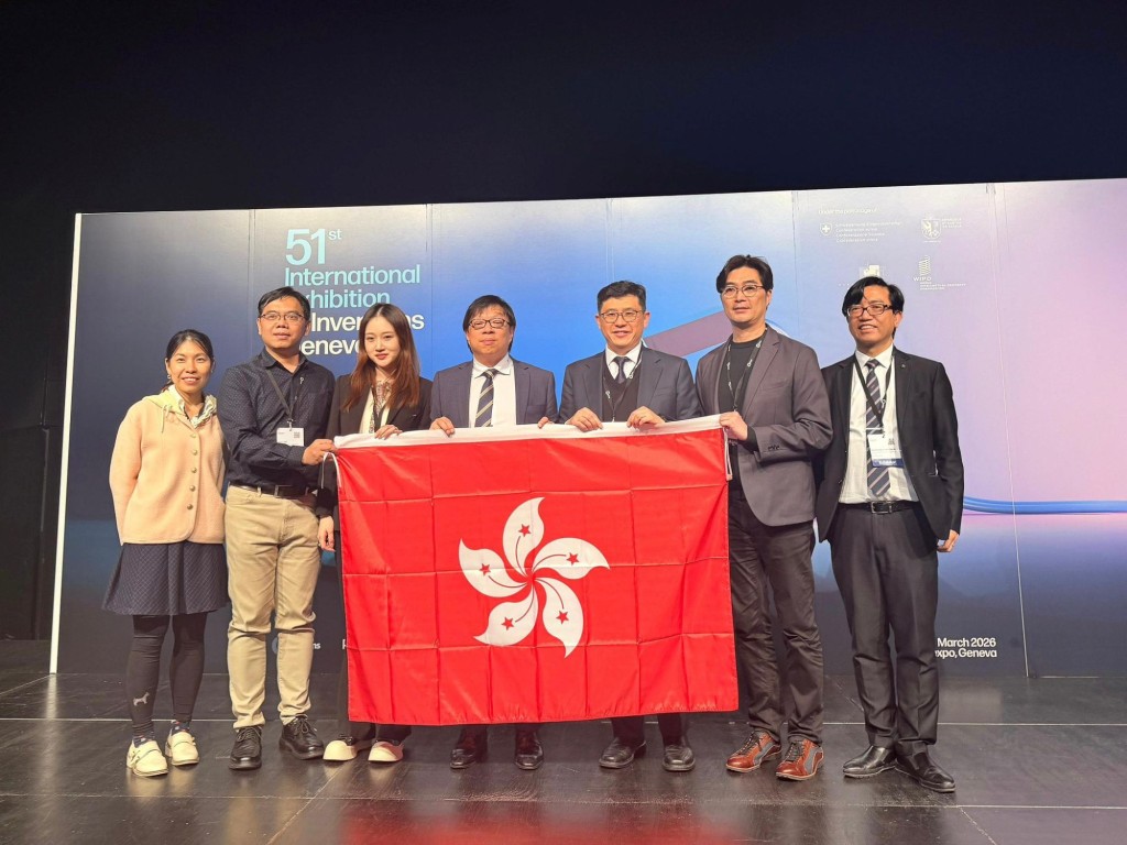 路政署團隊於頒獎禮上合照。甯漢豪網誌