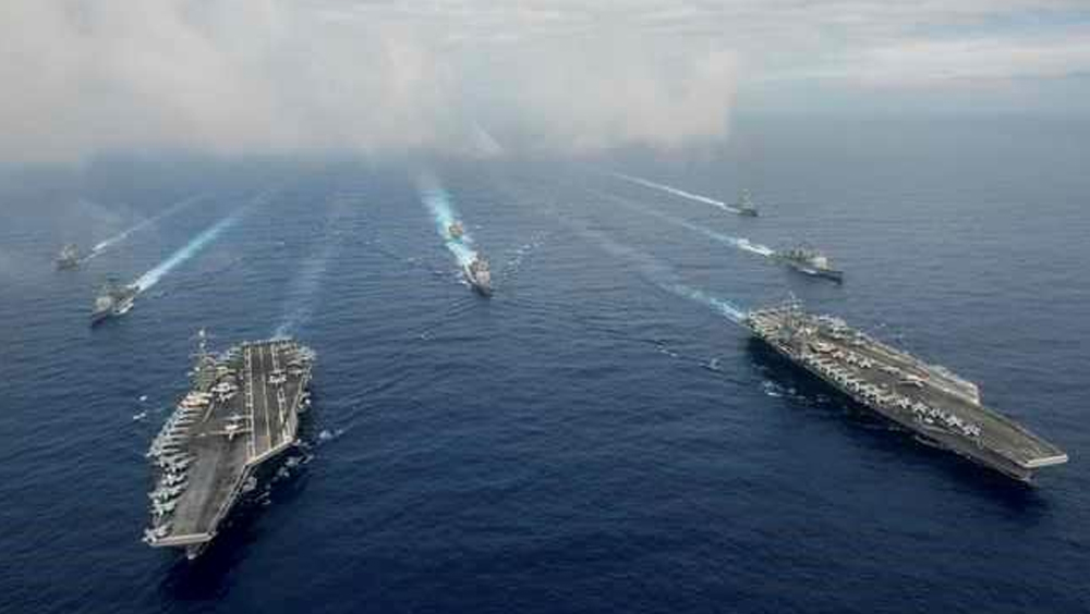 美國軍艦軍機朝台灣周邊集結。路透社資料圖片