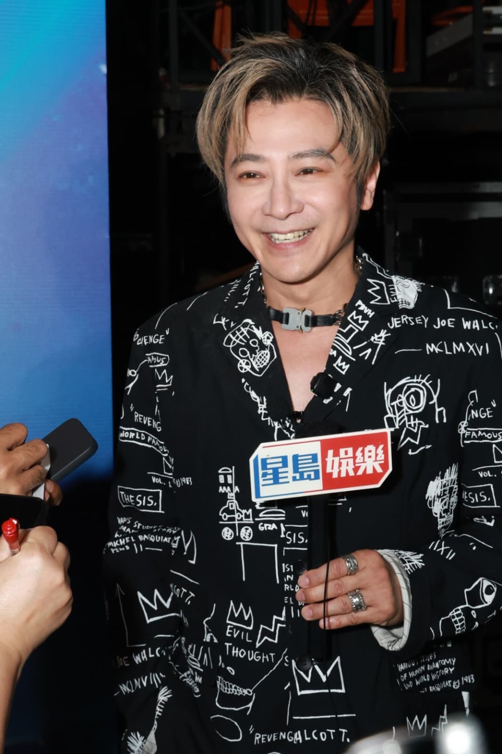 孫耀威以飲食來麻醉自己，忘掉悲痛。