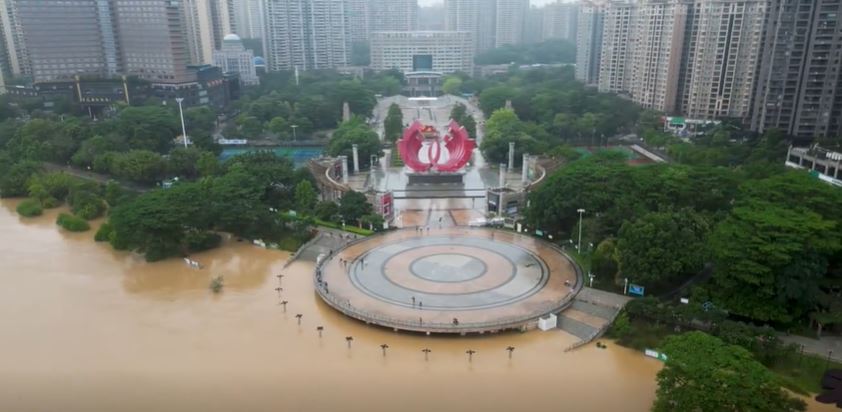 連日暴雨，廣東北江今晚將迎來接近百年一遇的洪水。