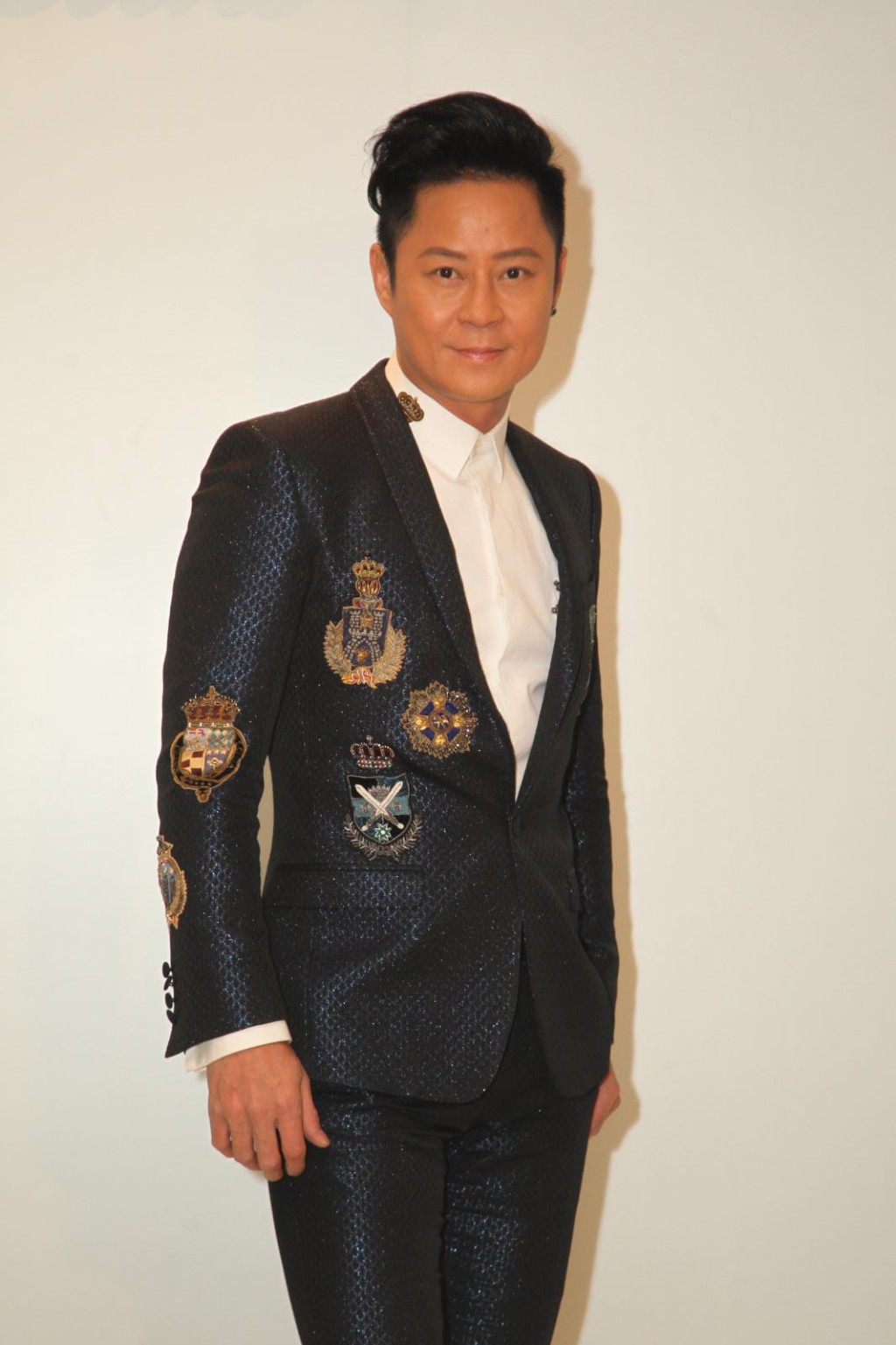 傑仔就變了伍姑娘老公。