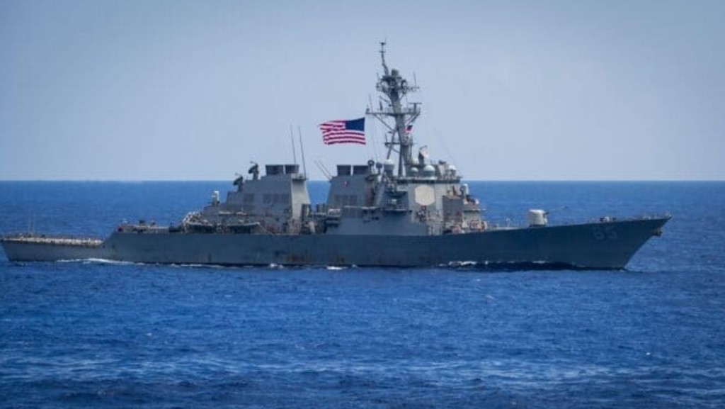 美國海軍本福德號驅逐艦。美國海軍