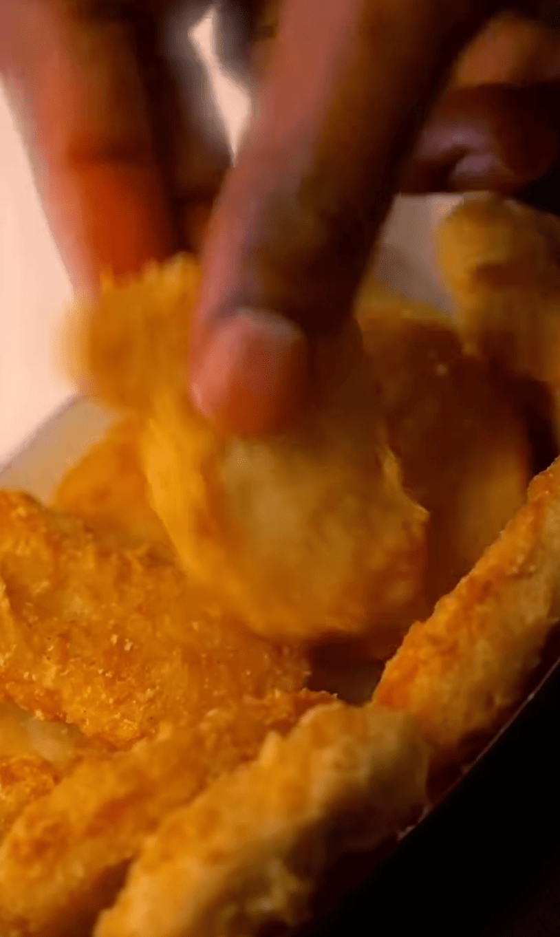 麥樂雞配魚子醬究竟是甚麼滋味？