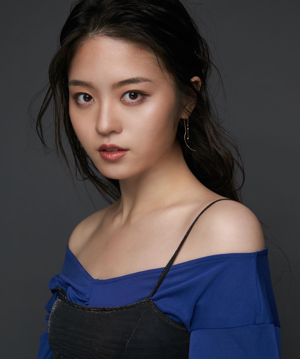 藤本露娜