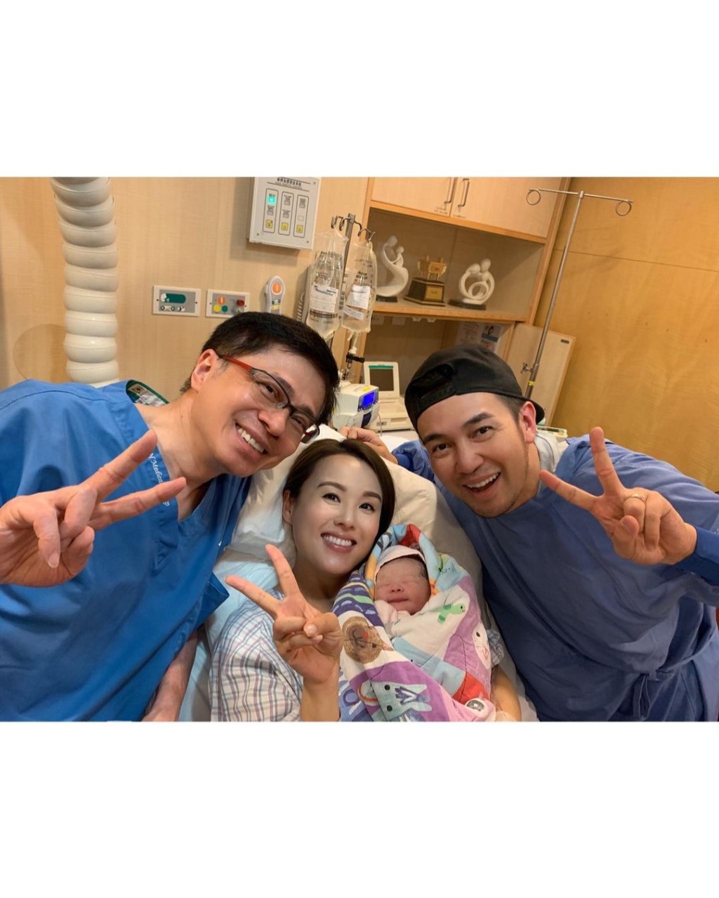 Tim當日有陪楊洛婷入產房。