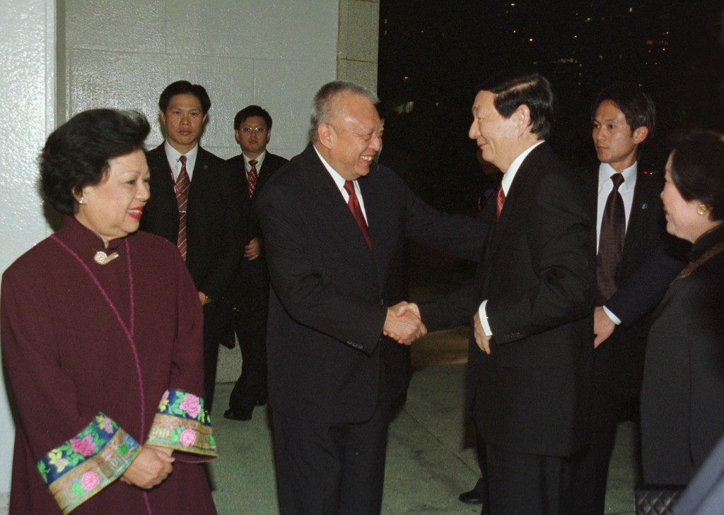 朱鎔基生前曾四度訪港。