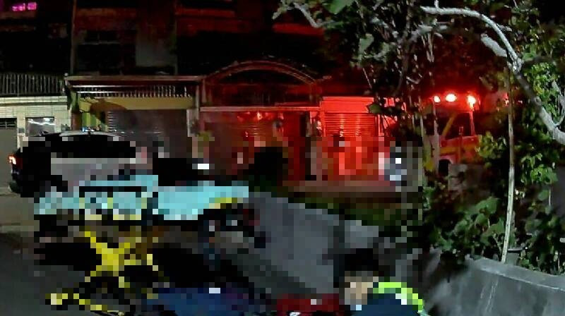 案發現場到處是血跡。 台灣自由時報