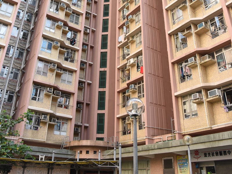 現場是秀茂坪邨秀賢樓一單位。資料圖片