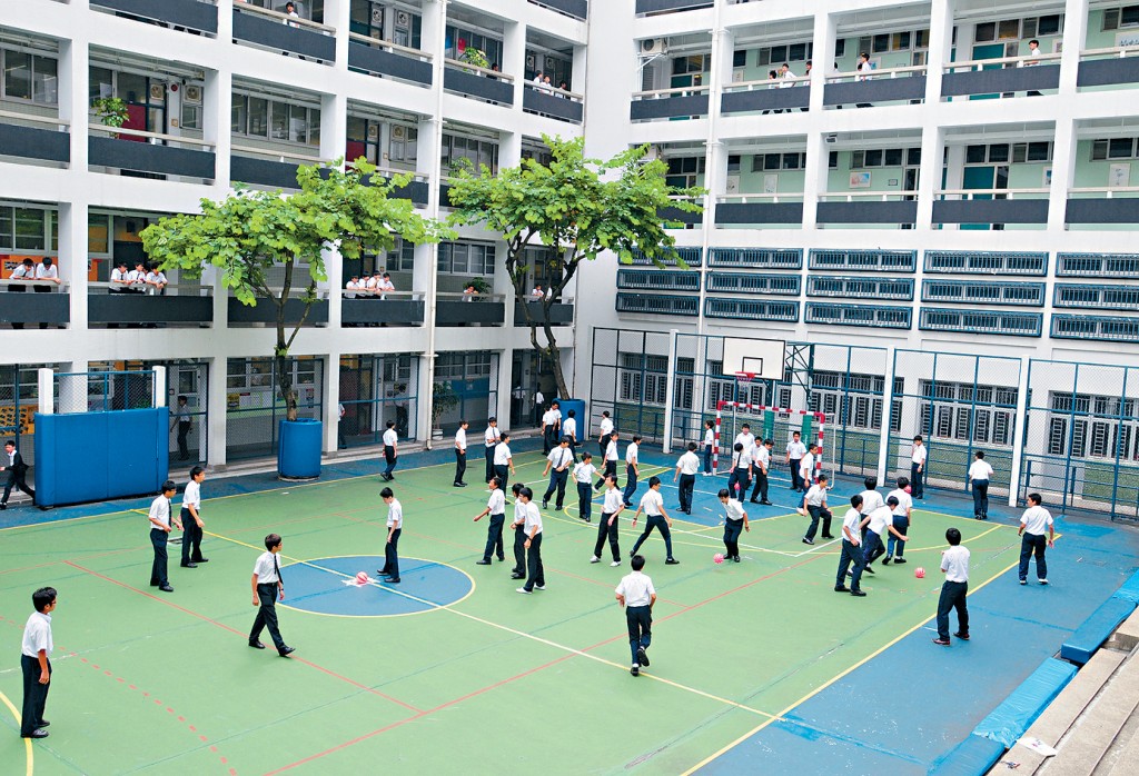 教育局向全港直資學校發信，邀請有足夠資源及條件許可的直資學校申請於2026/27學年「直資擴容」。