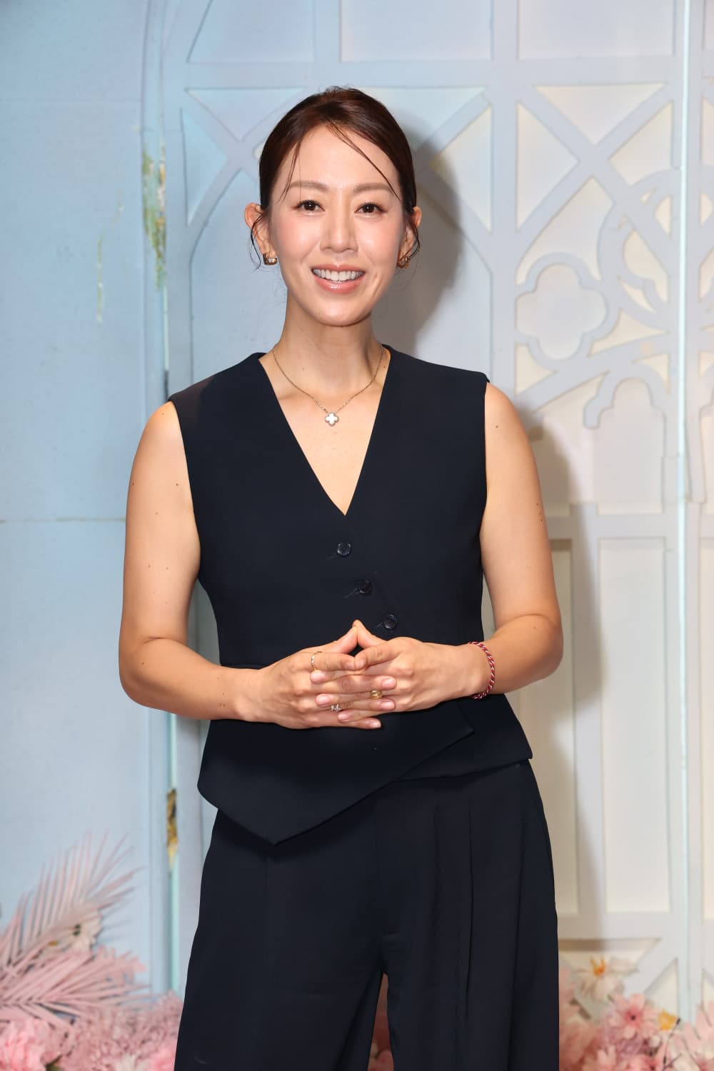 梁靖琪是兩子之母。