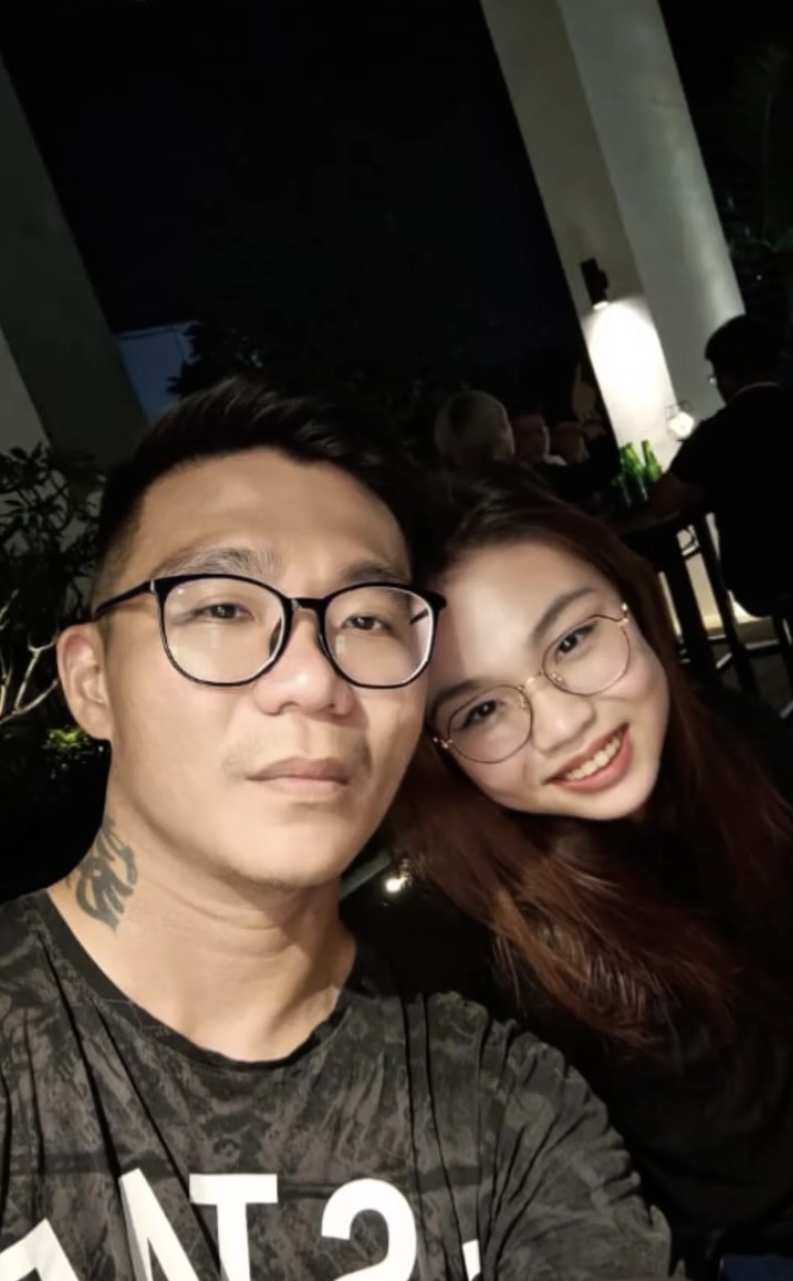 鄭姓爸爸Delfred Tay與女兒Shermaine。 IG@brucemathieu_sg 鄭姓爸爸Delfred Tay與女兒Shermaine。 IG@brucemathieu_sg