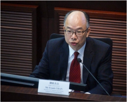 陳帆批評港鐵未能及早通報事故,直指做法不能接受。