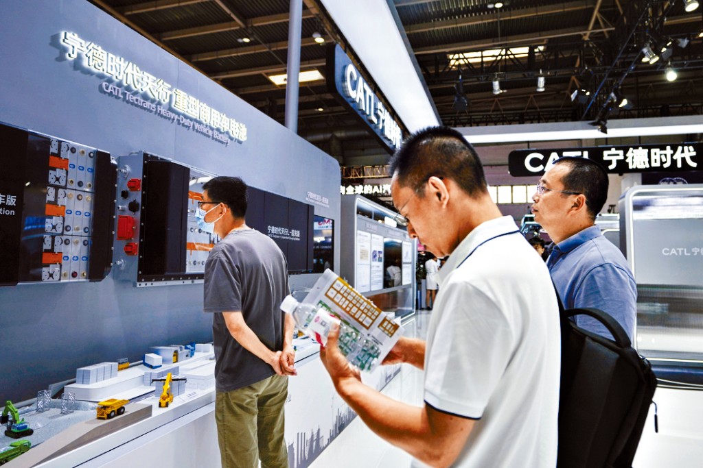 宁德时代是国产锂电池制造商巨头。