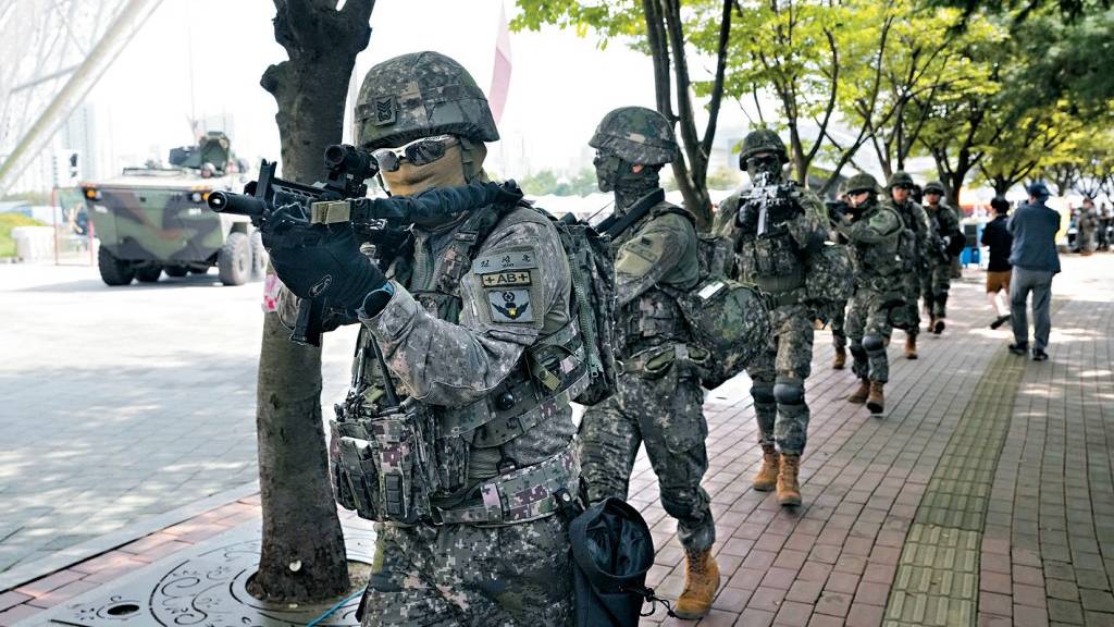南韓少子化役男銳減,6年兵力縮水2成。