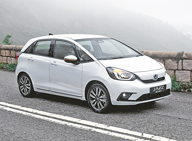 ●Jazz e:HEV頂級版受惠馬達輔助，行車反應爽快寧靜。