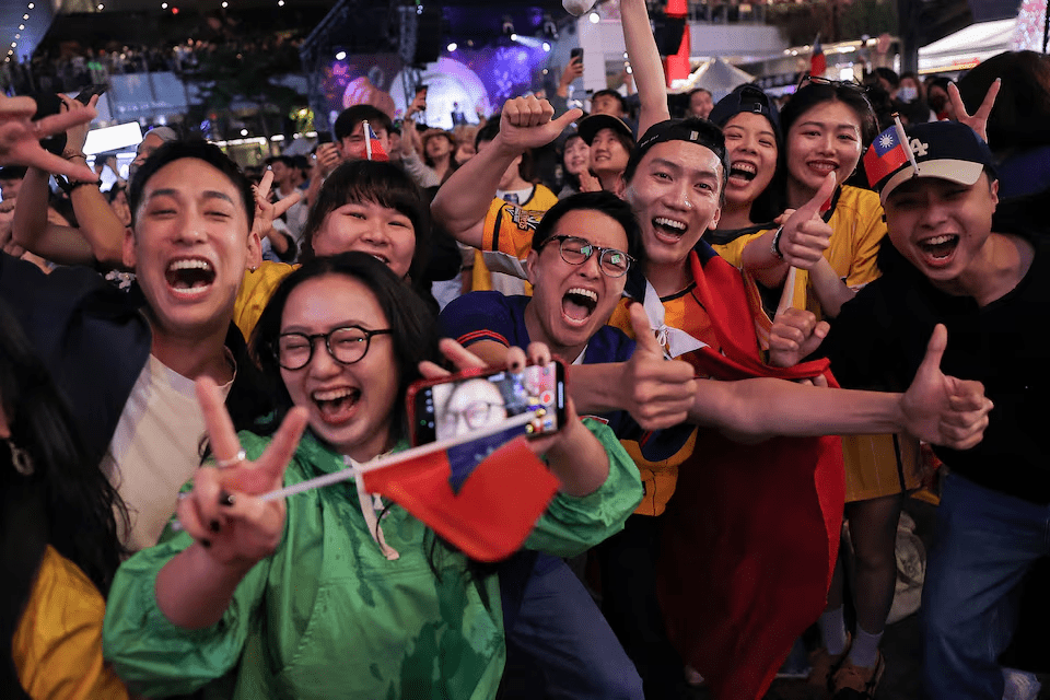 台灣棒球隊奪世一，球迷非常興奮。 路透社