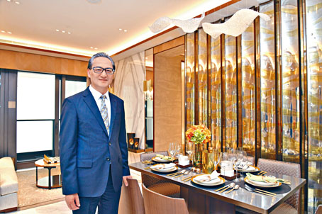 中國海外游偉光表示，整體樓市將呈現「價穩量縮」的局面。