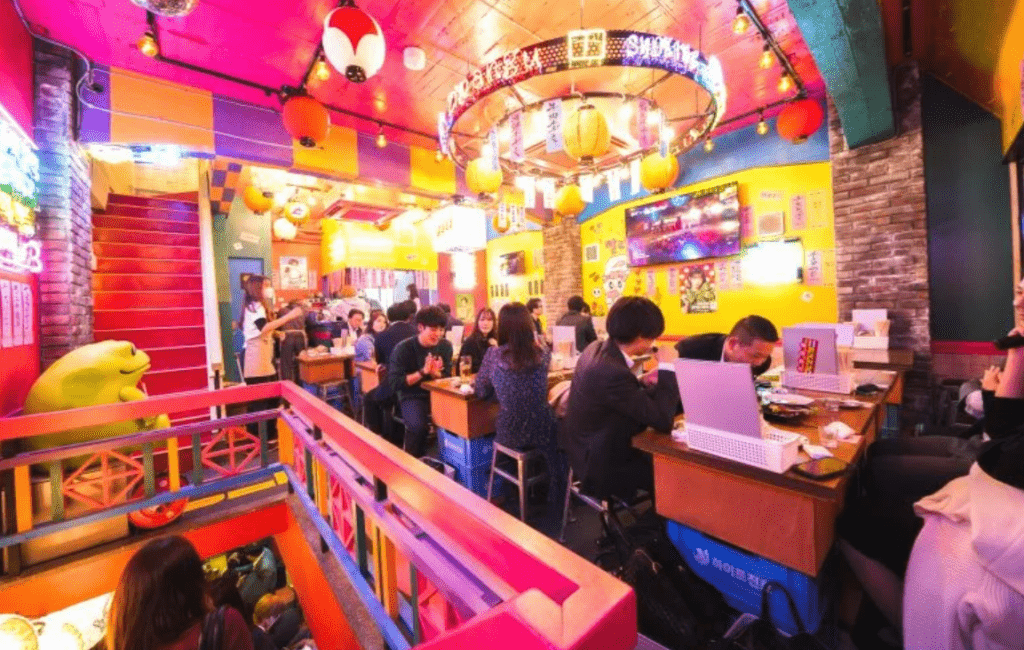 涩谷「日韩食市」刚在10月20日开业。