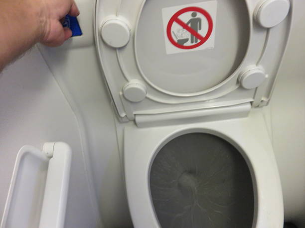 洗手間是國際航機內的病箘溫床。