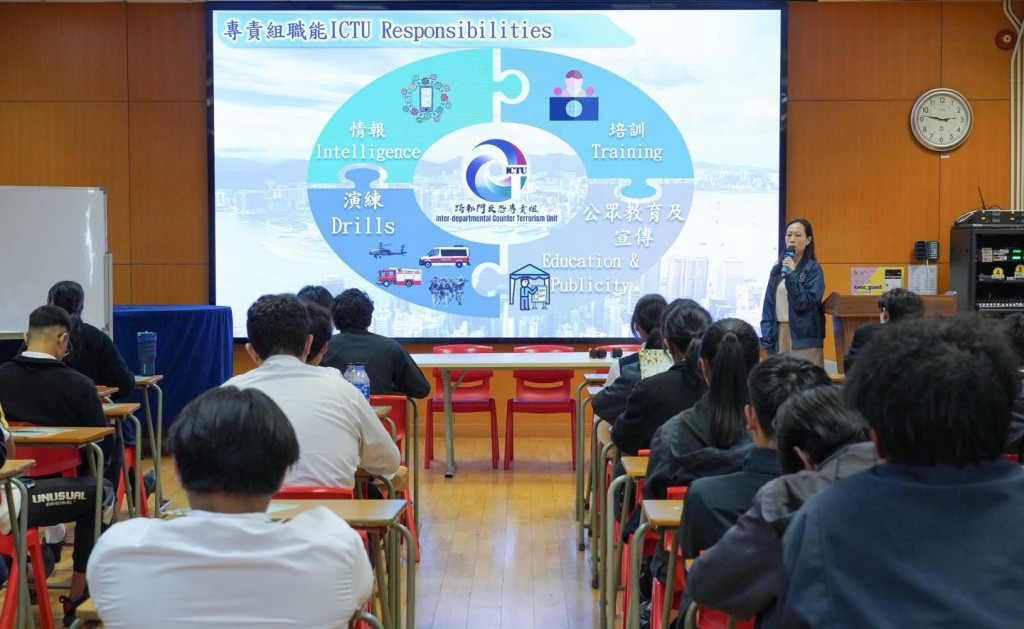 海關Customs YES走入校園向超過150位學生推廣國民教育。香港海關facebook圖片