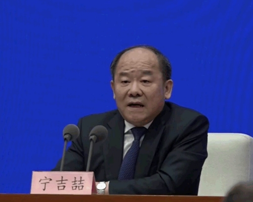 寧吉喆表示今年經濟目標已經融在其他目標之中。