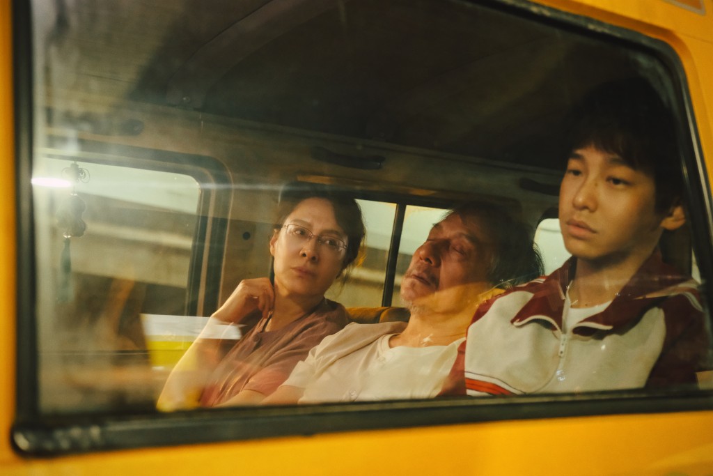 成龍透露今次嘗試新的角色，沒有打也能得到大家共鳴，真的很開心。