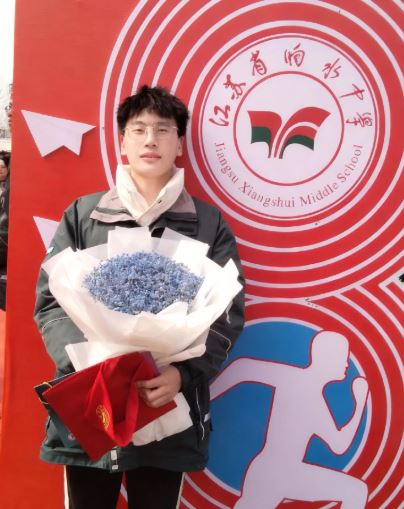 江蘇高中生張俊豪被鄰居駕車蓄意追撞，昏迷14個月後身亡。