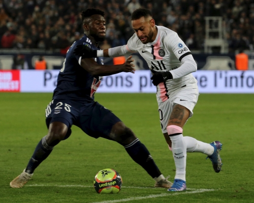 卡富认为尼马(右)之后，巴西暂无偶像级球员。Reuters