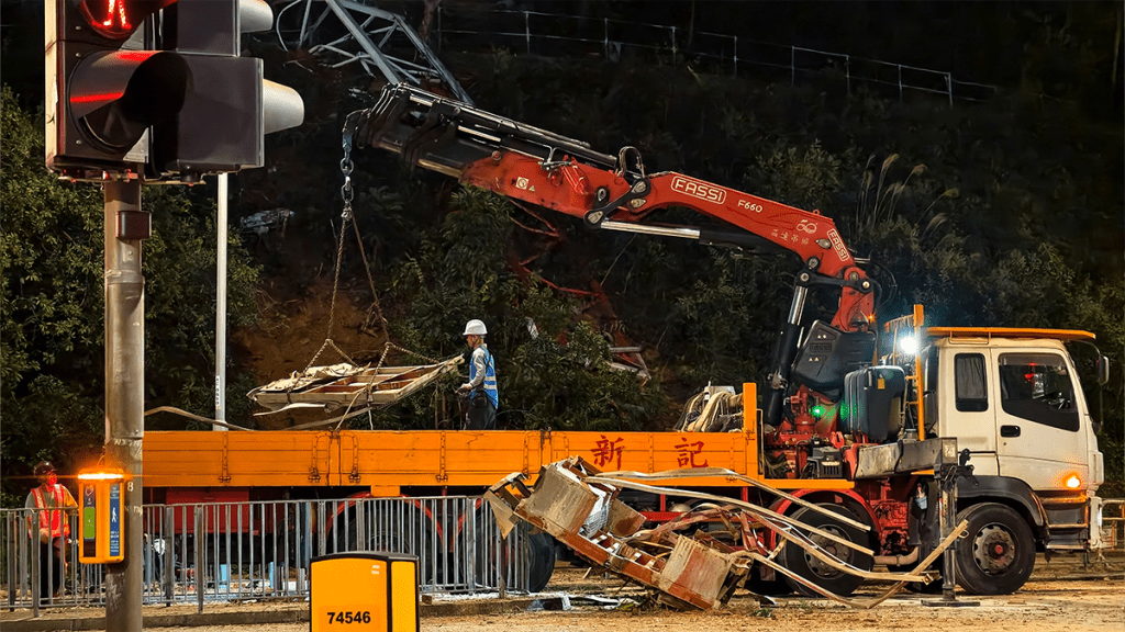 葵涌冧天秤｜勞工處發暫時停工通知書 房署要求大判煥利交全面報告 將排查全港房委會地盤