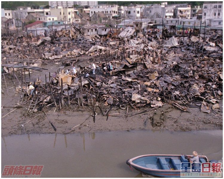 棚屋經一場火劫，滿目瘡痍。資料圖片