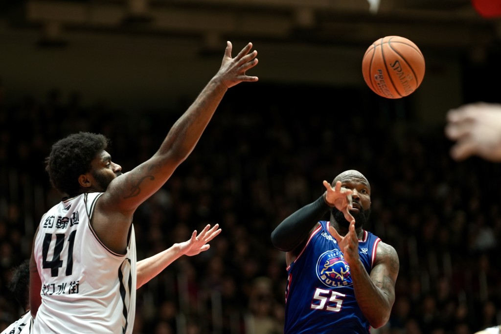 NBL季后赛总决赛Game4，香港金牛主场迎战安徽文⼀。 刘骏轩摄