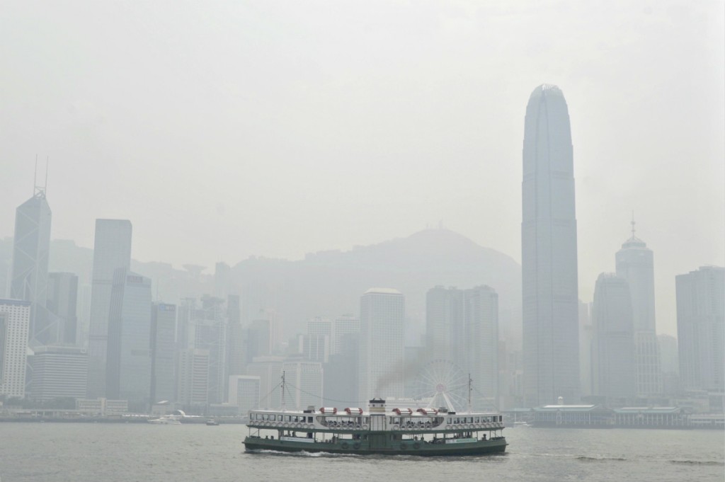 本港空氣污染料日內維持在較平常為高的水平。資料圖片