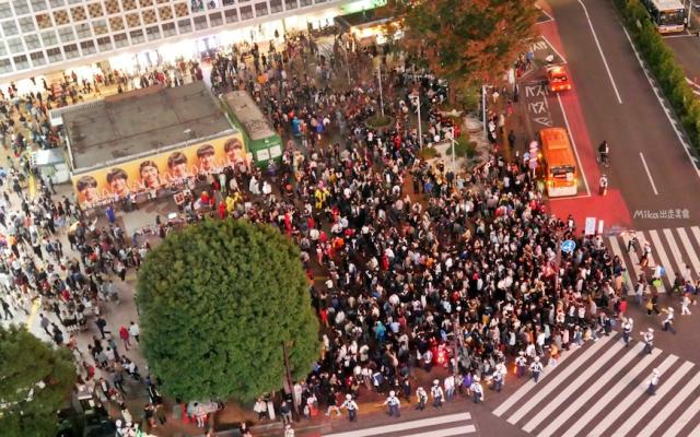 由于今年是疫情解封后的第一个万圣节，预计将吸引大量外国游客到涩谷庆祝。网上图片