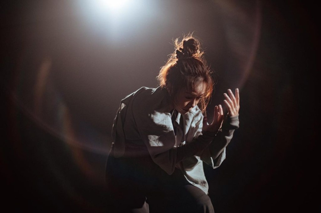 黃心穎在MV中展示舞技。