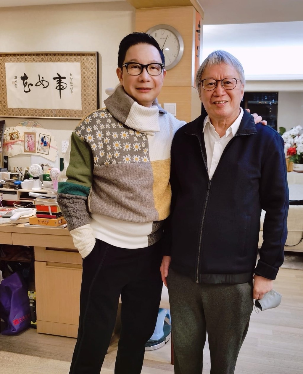 著名時裝及形象設計師劉培基去年底於facebook，分享多張於白雪仙家中拍的照片。
