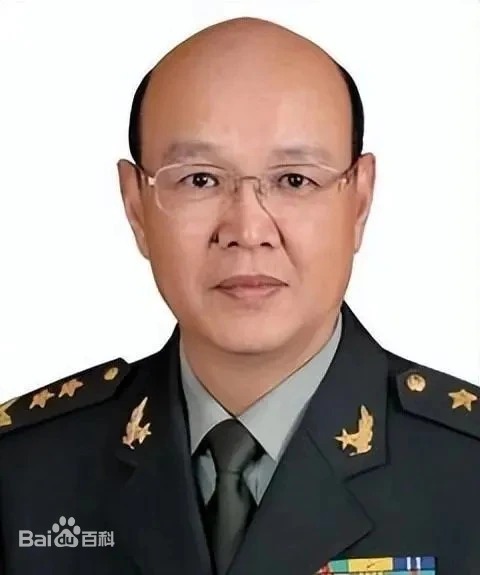 信息支援部隊原政委李偉。 信息支援部隊原政委李偉。