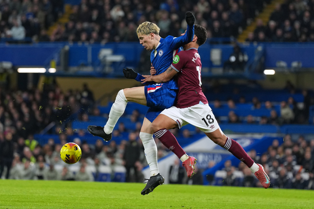 車路士以3:2擊敗韋斯咸。美聯社 車路士以3:2擊敗韋斯咸。美聯社