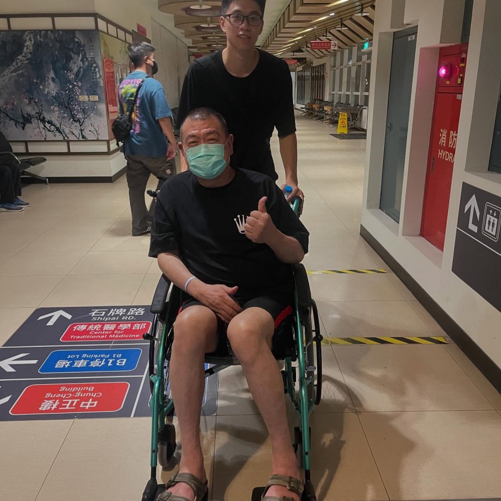 孫德榮曾患膀胱癌。 孫德榮曾患膀胱癌。
