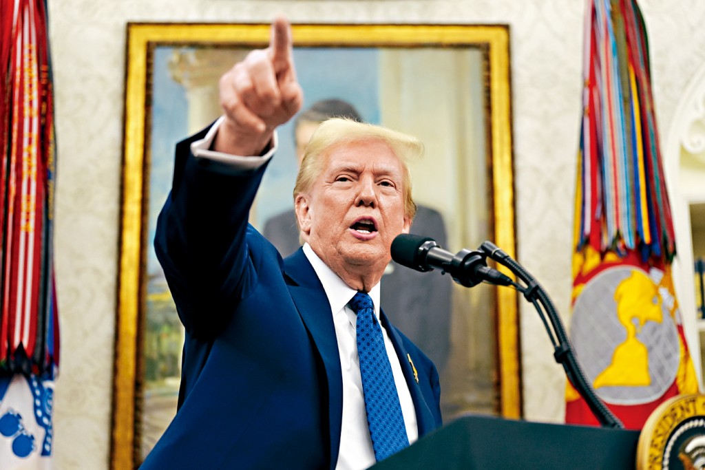 特朗普周三在白宮發言。