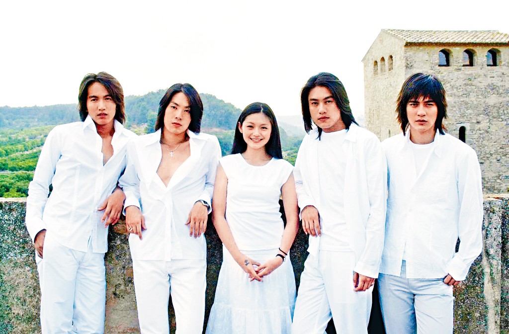 大S憑着與F4拍攝的《流星花園》，奠定台劇女王地位。